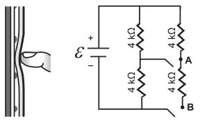 Esquema elétrico de tela resistiva com resistores de 4 kilo-ohms.